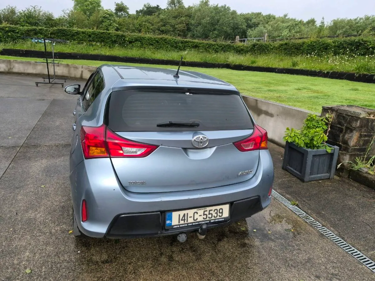 Toyota Auris Van - Image 4