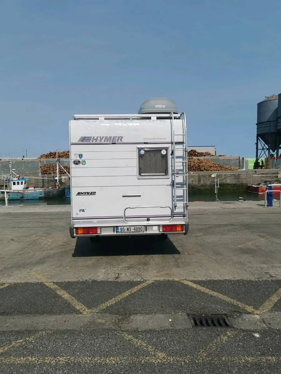 Motor home - Image 2