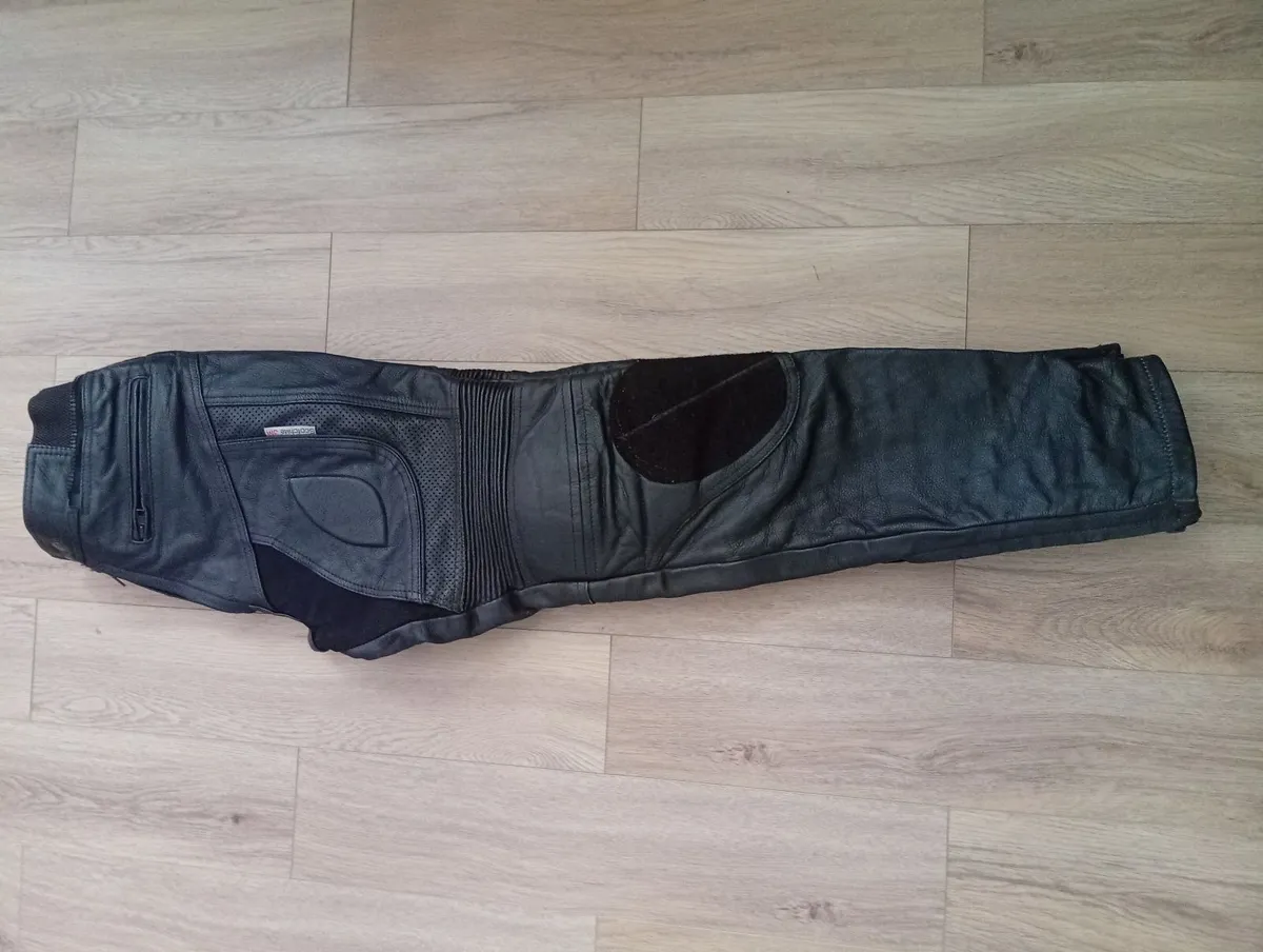 New Genuine Leather Moto Trousers Pants S-Size - Image 3