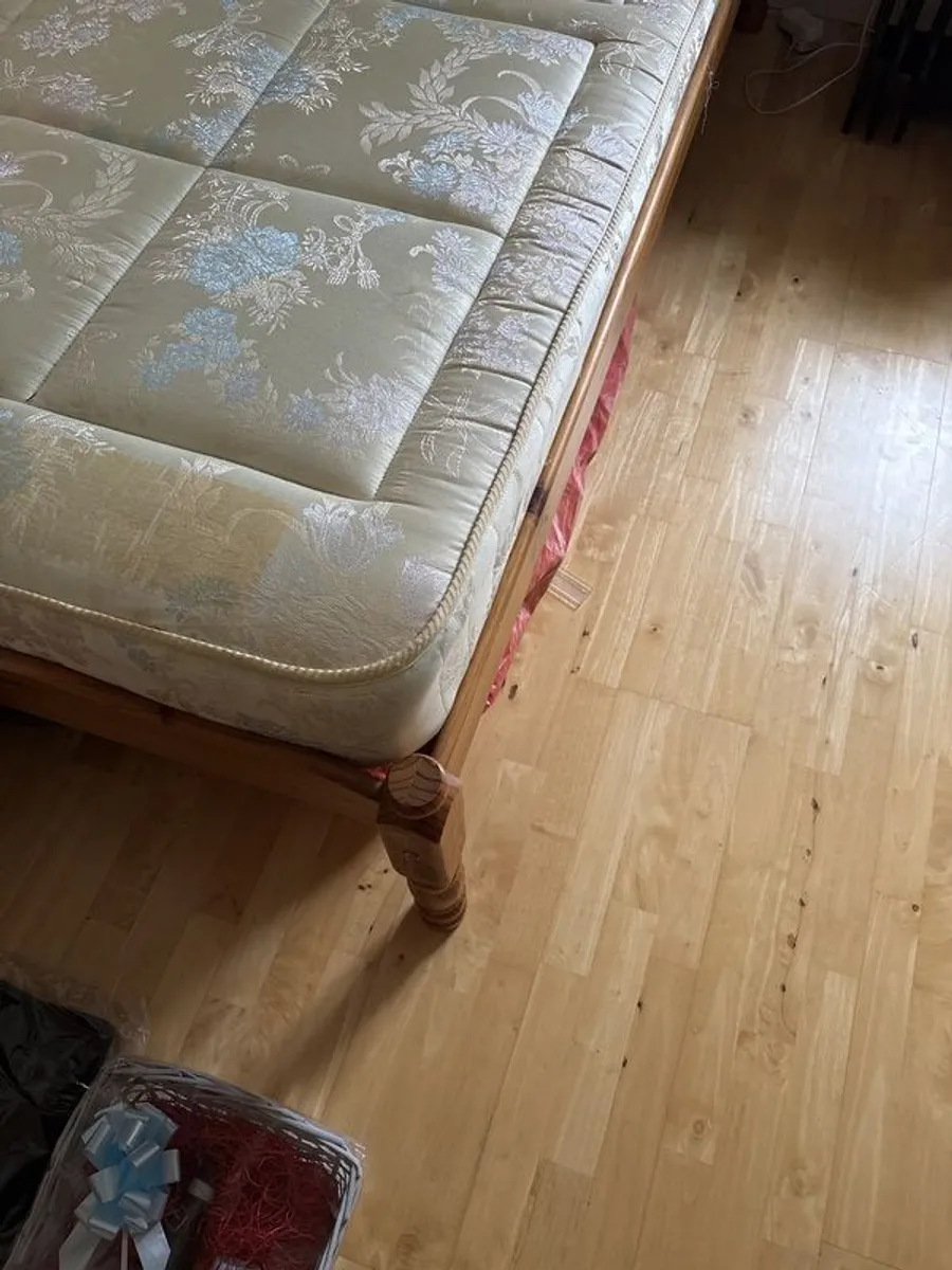 single Beds - Image 1