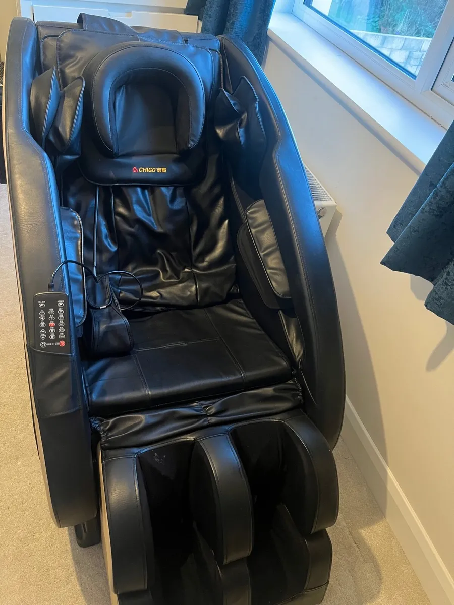 Massage Chair - Image 1