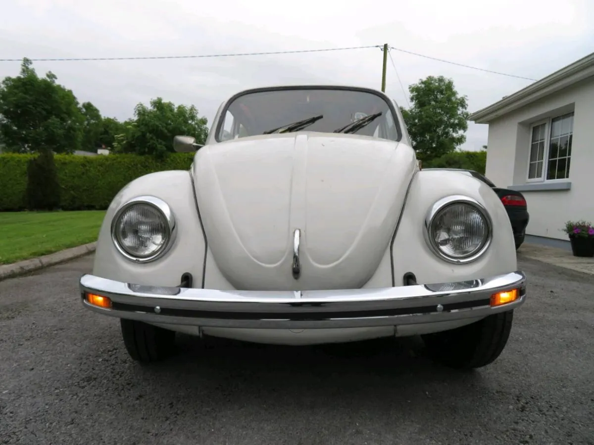 1977 VW Beetle - Image 1