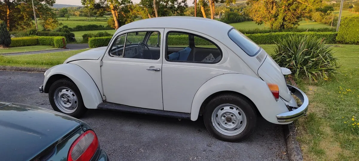 1977 VW Beetle - Image 4