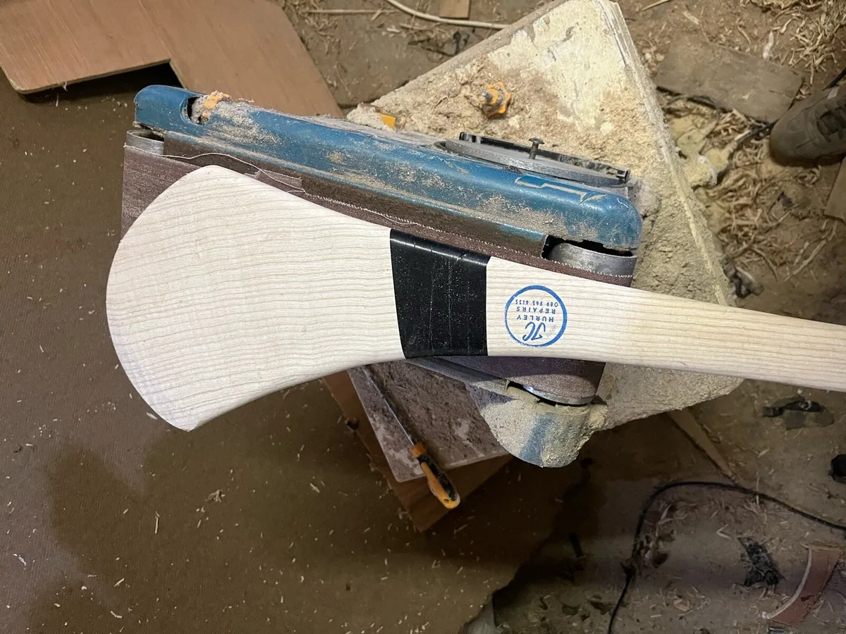 Hurleys - Image 2