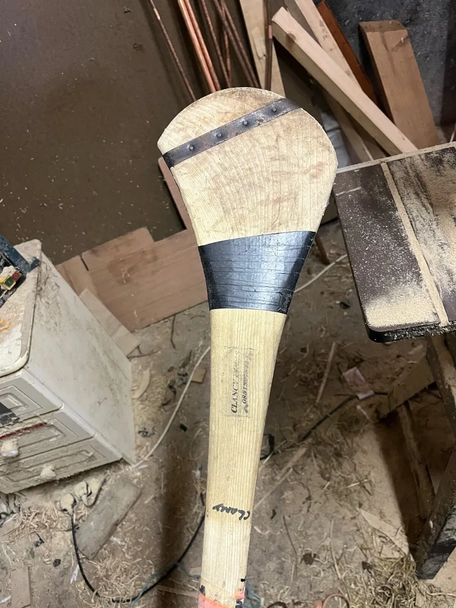 Hurleys - Image 4