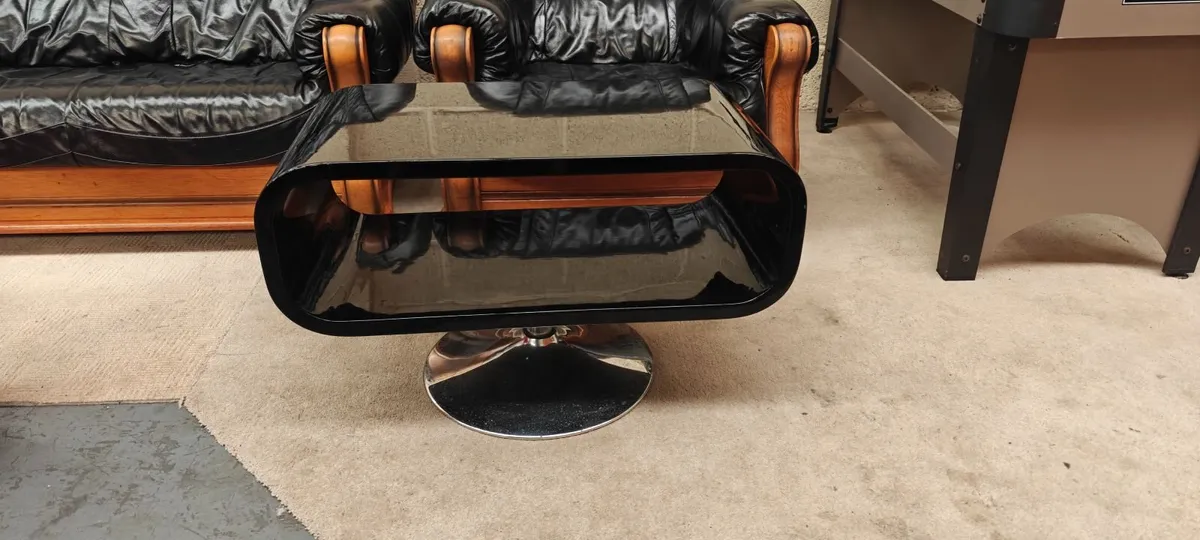 Coffee Tables From €20 - Image 4