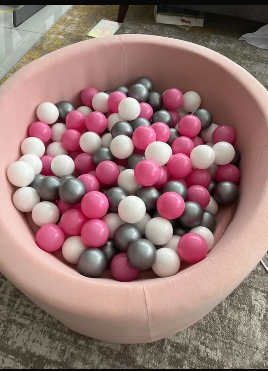 Soft Foam Ball Pitt - Image 3