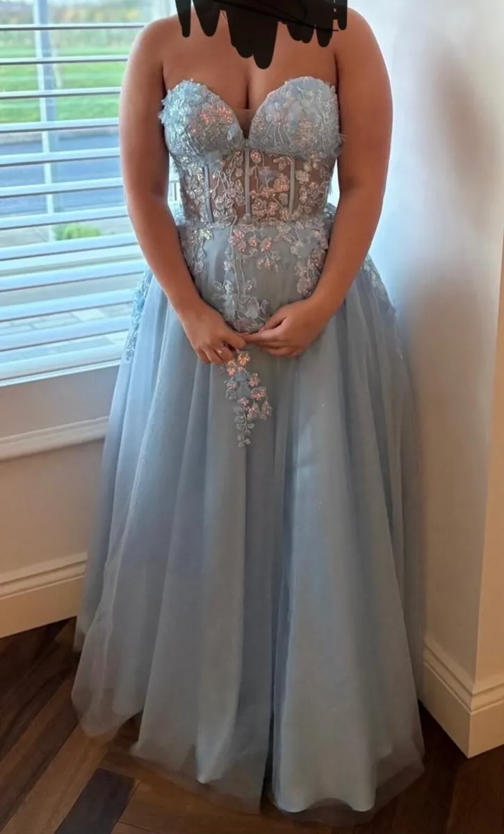Debs / Graduation dress - Image 1