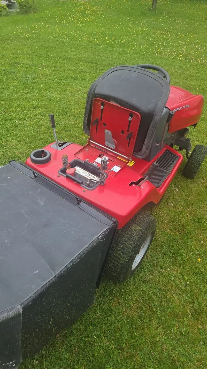 Ride on Lawn Mower - Image 2
