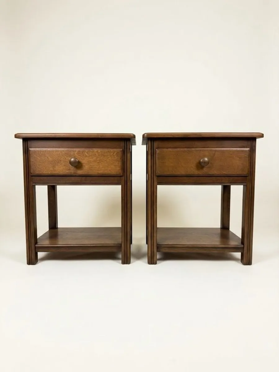 Pair of Vintage Solid Oak Country-Style Nightstands - Image 1