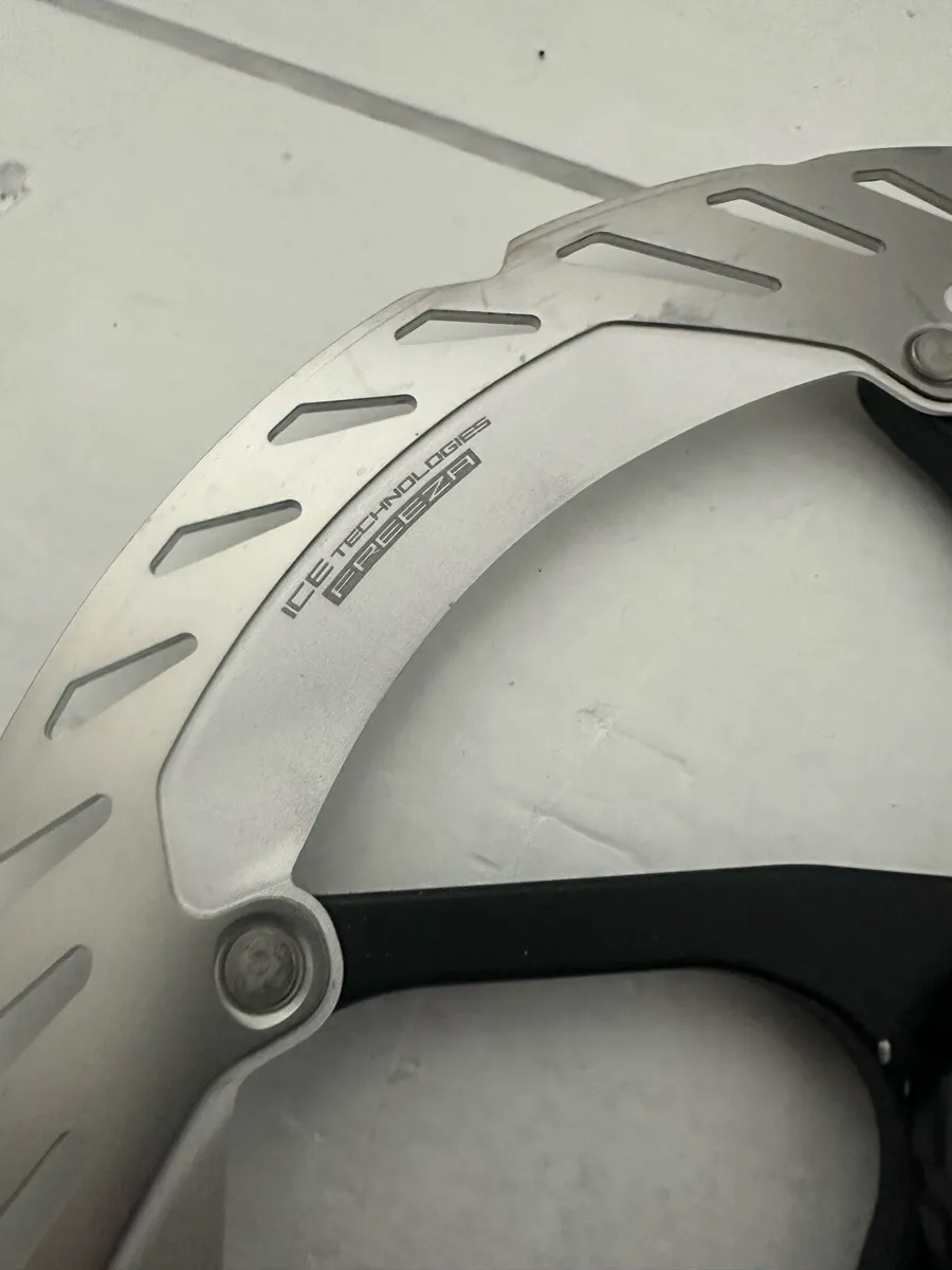 Shimano 203mm brake disc with adapter - Image 2