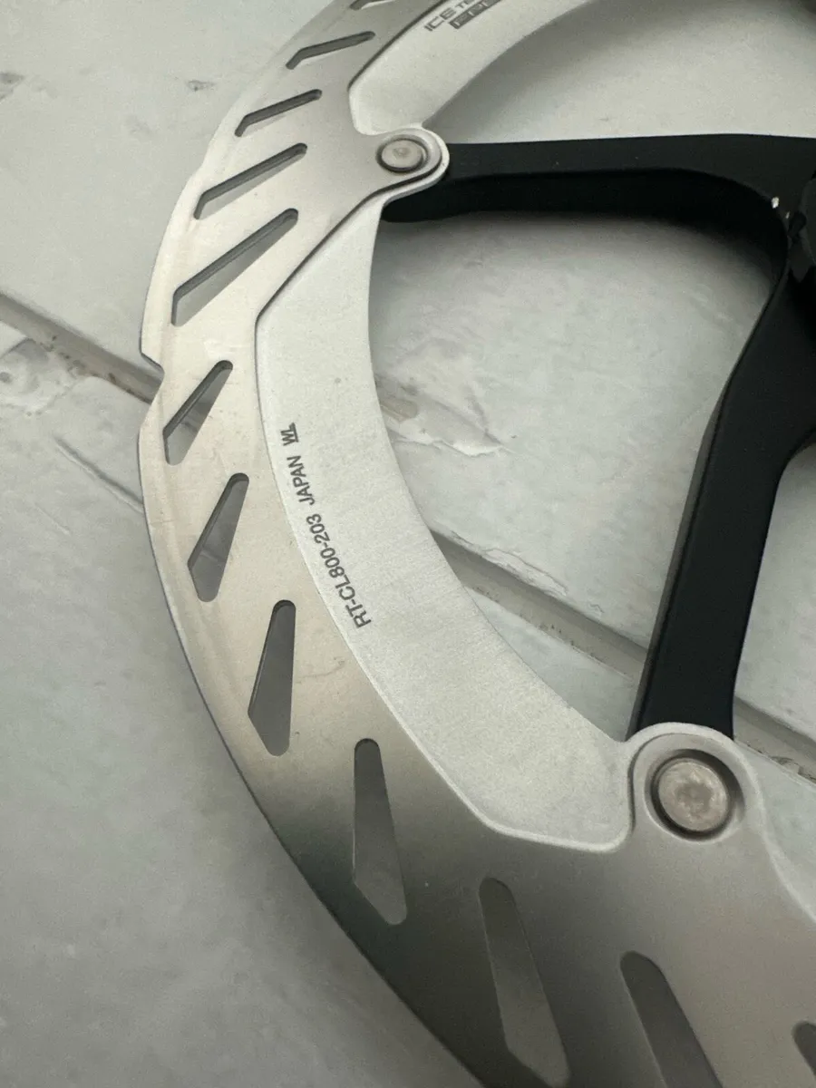Shimano 203mm brake disc with adapter - Image 3
