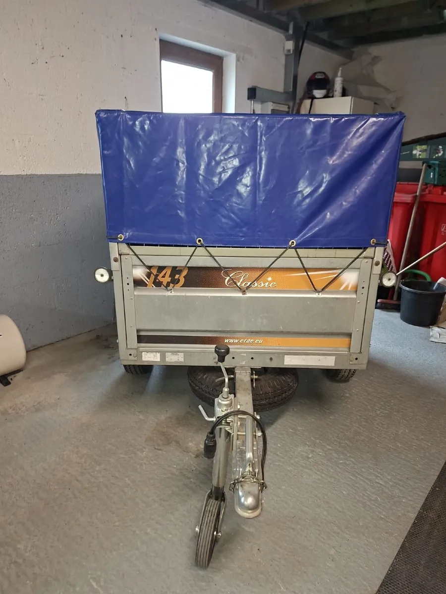 Tilt trailer for sale - Image 1