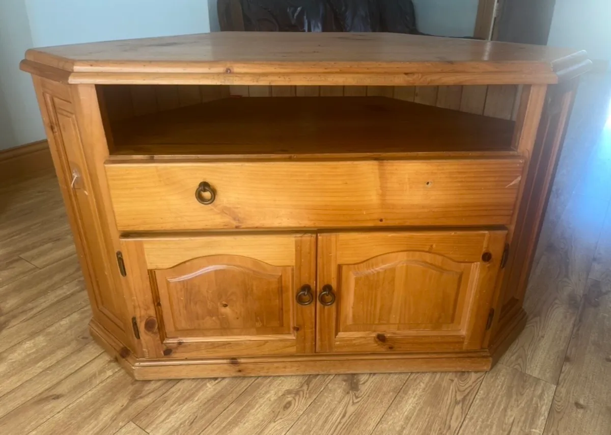 Tv unit