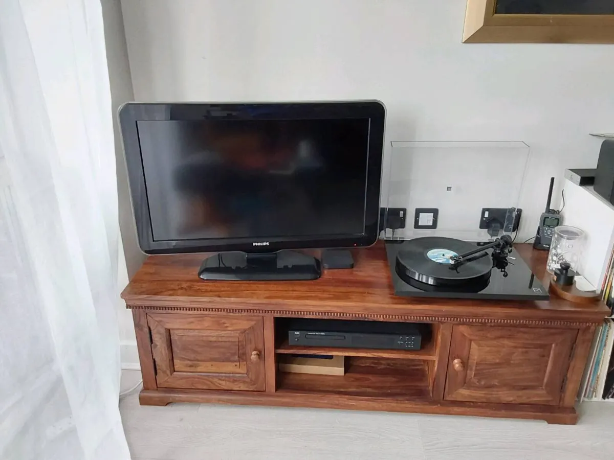 Sideboard - Image 3