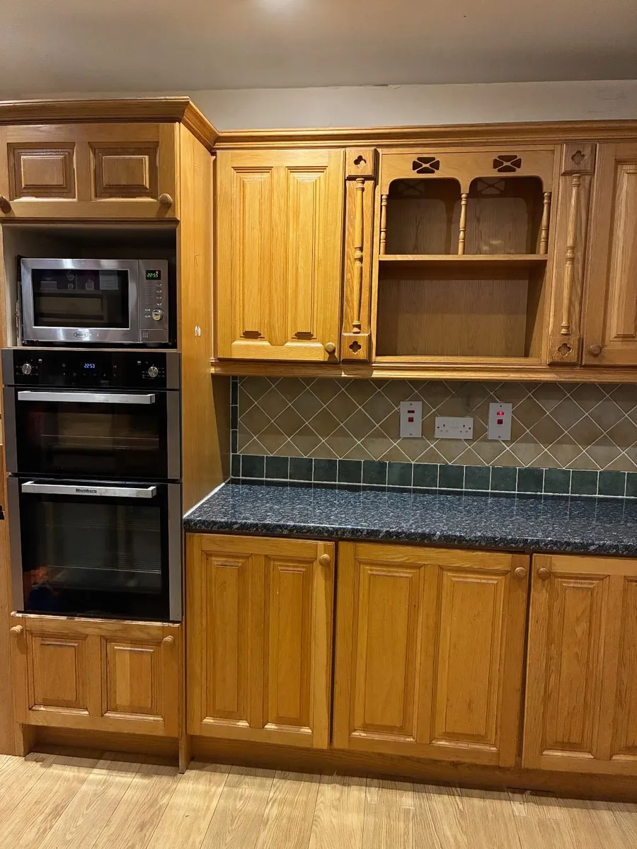 Kitchen - Image 4