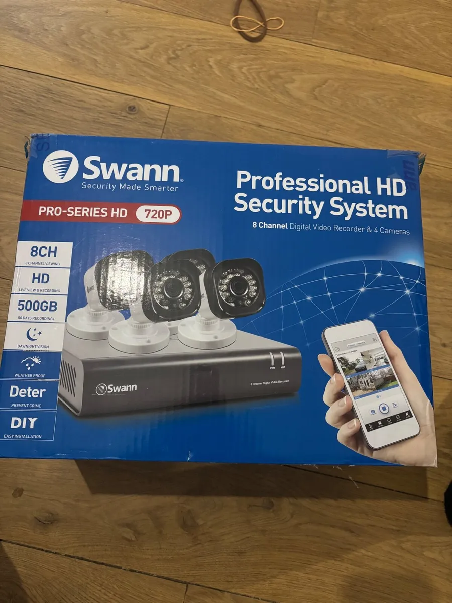 Swann Professional HD Security System 8 Channel Di - Image 1