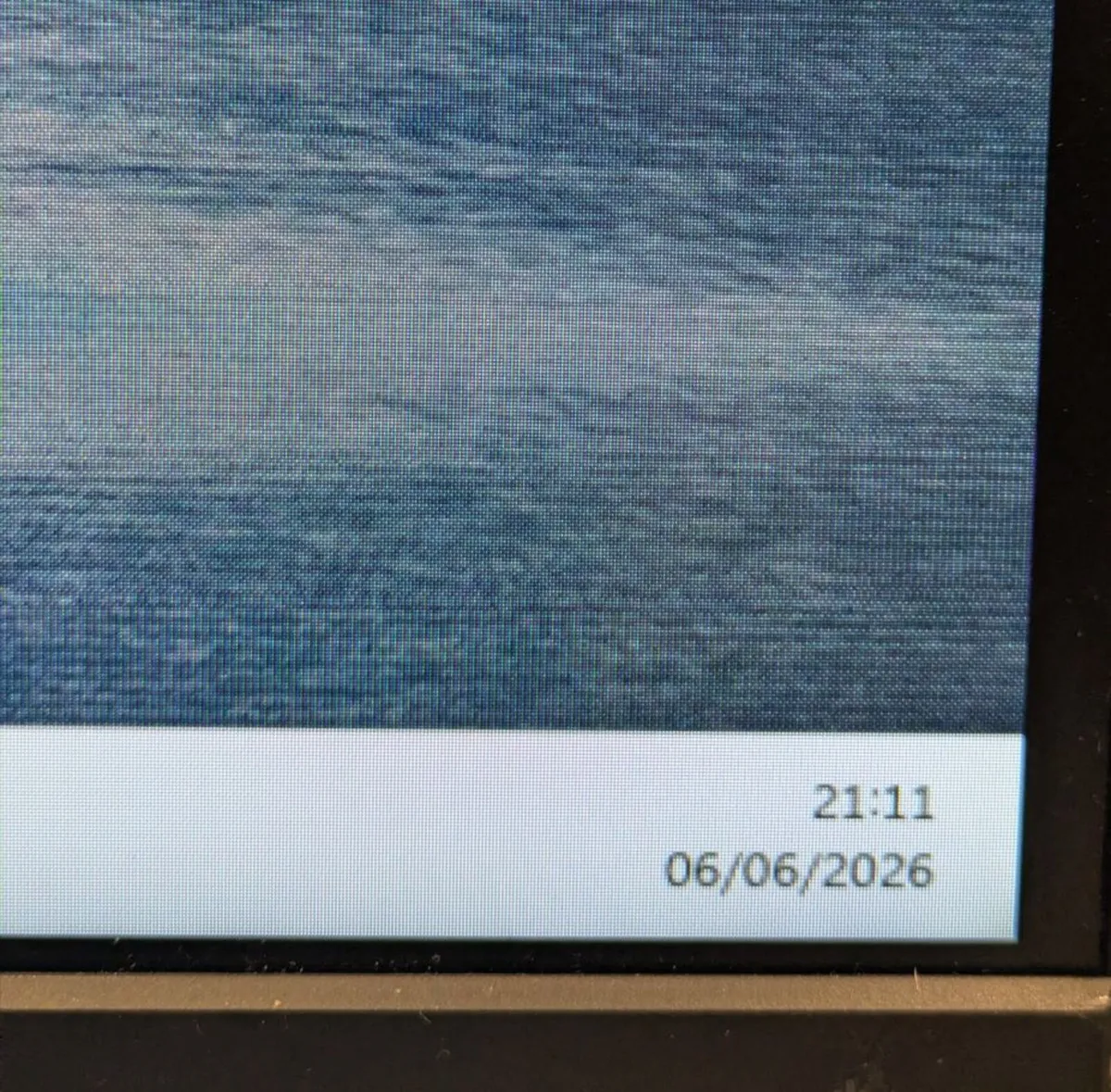 For spare or repair Dell Ultrasharp U2715H monitor - Image 4