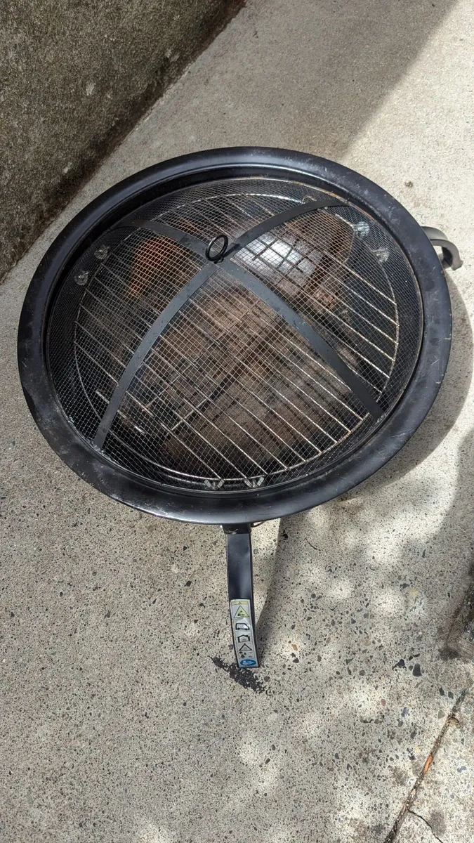 BBQ grill - Image 1