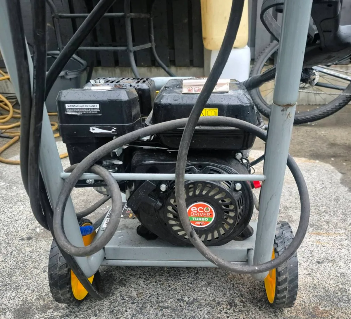 PETROL PRESSURE WASHER 208 CC
540 l/h MAX. FLOW 22 - Image 3