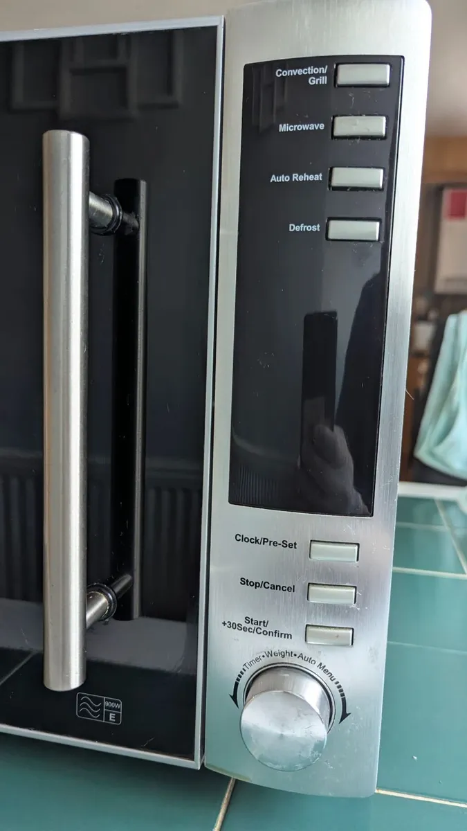 Microwave oven - Image 2