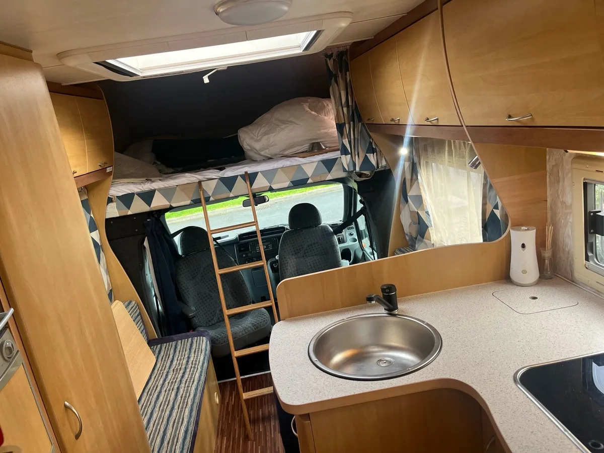 Motorhome 2013 turbo diesel - Image 2