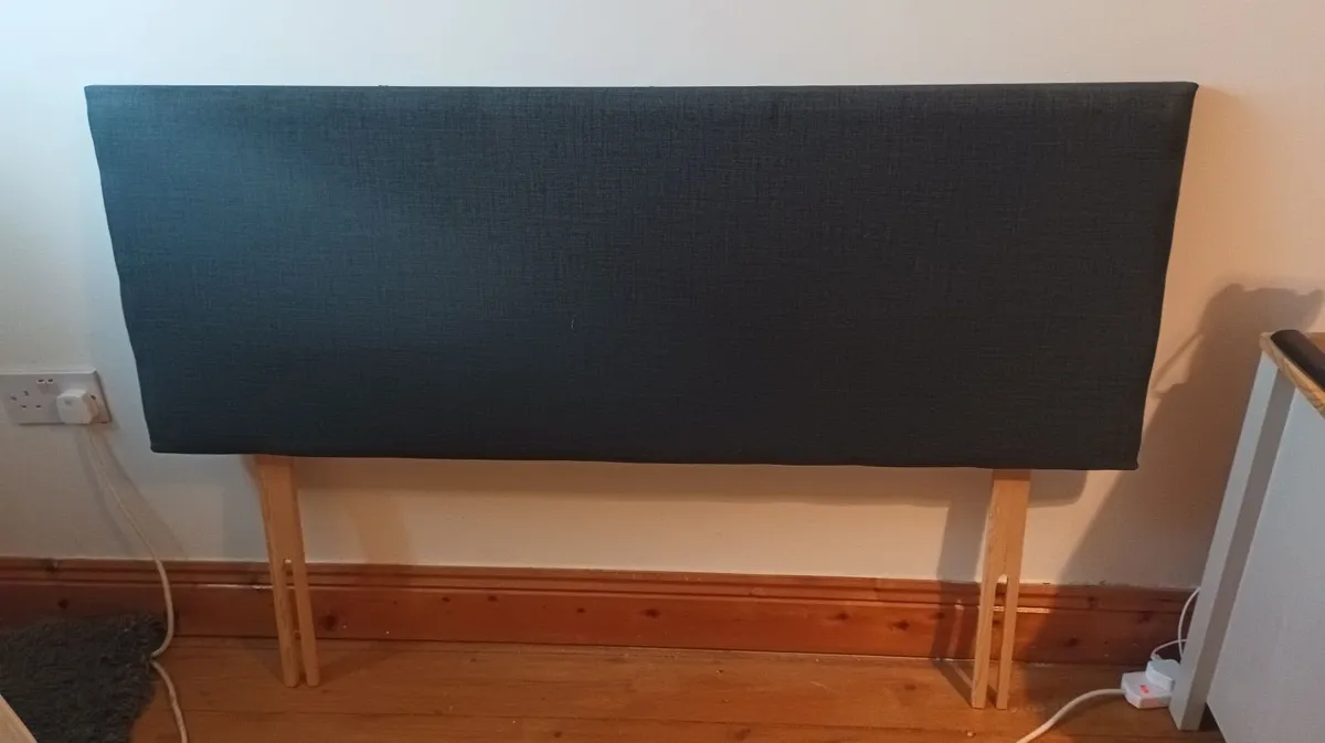 Double headboard - Image 1