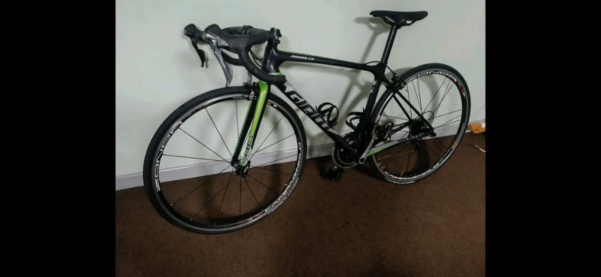 Carbon bike - Image 1