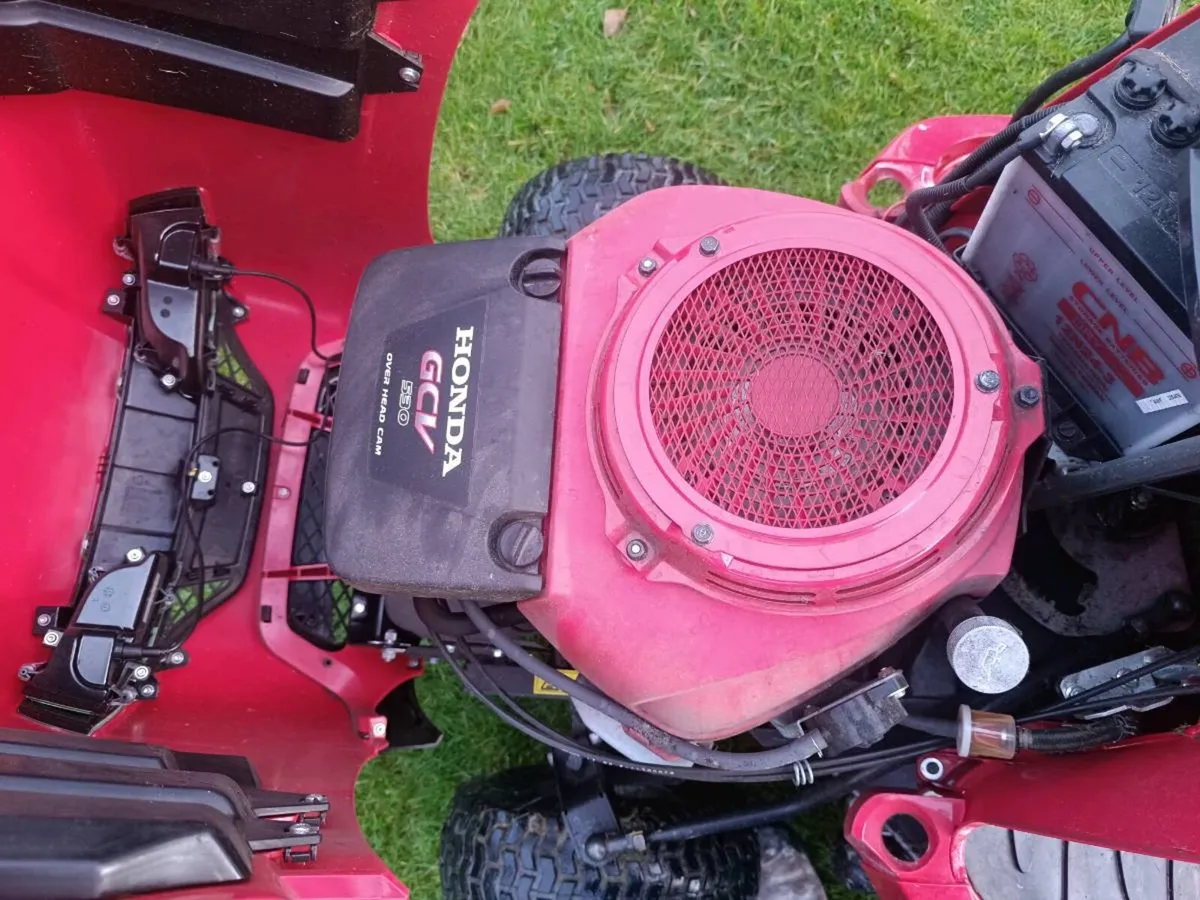 Ride on mower - Image 4