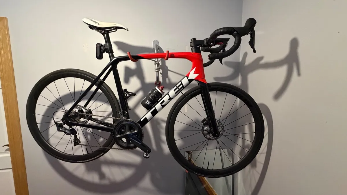 Trek Emonda SL6Pro - Image 1