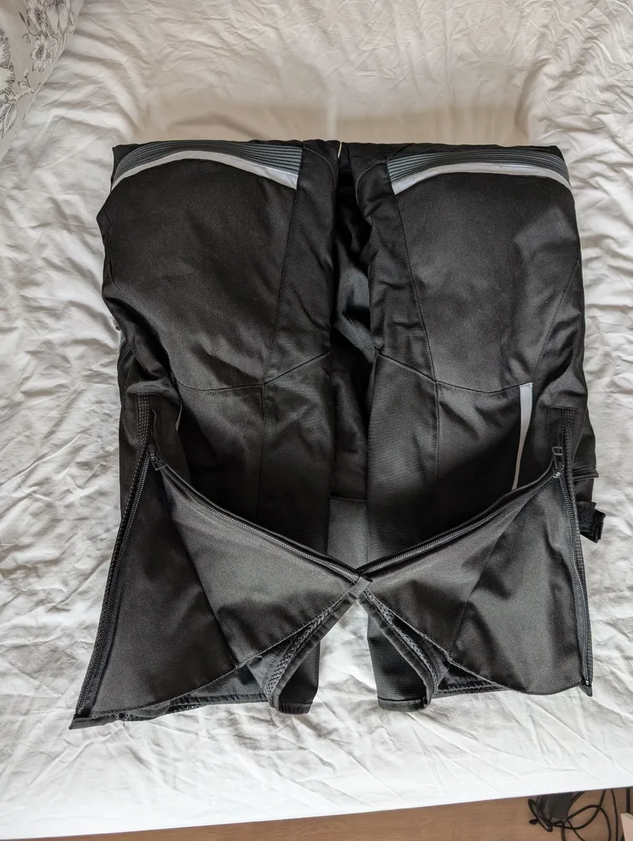Dainese Tempest Motorcycle Pants (Gents) Size 50 - Image 4