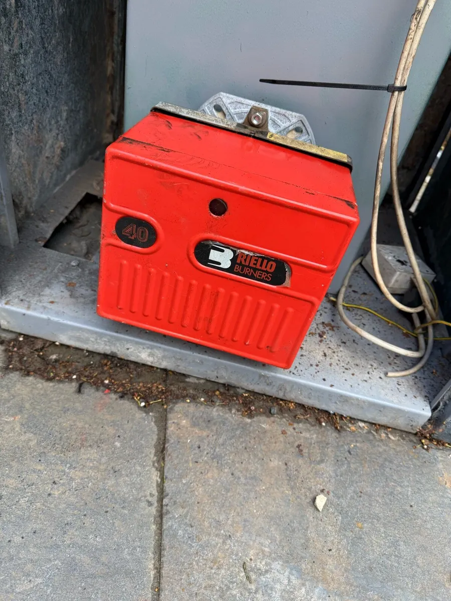 Oil boiler - Image 2