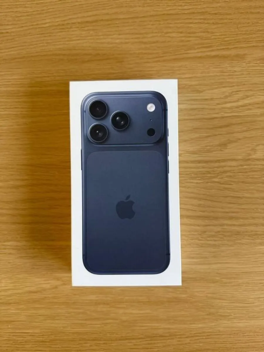 iPhone 17 Pro 256gb Deep Blue