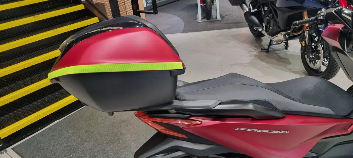 Honda NSS125 Forza - Image 3