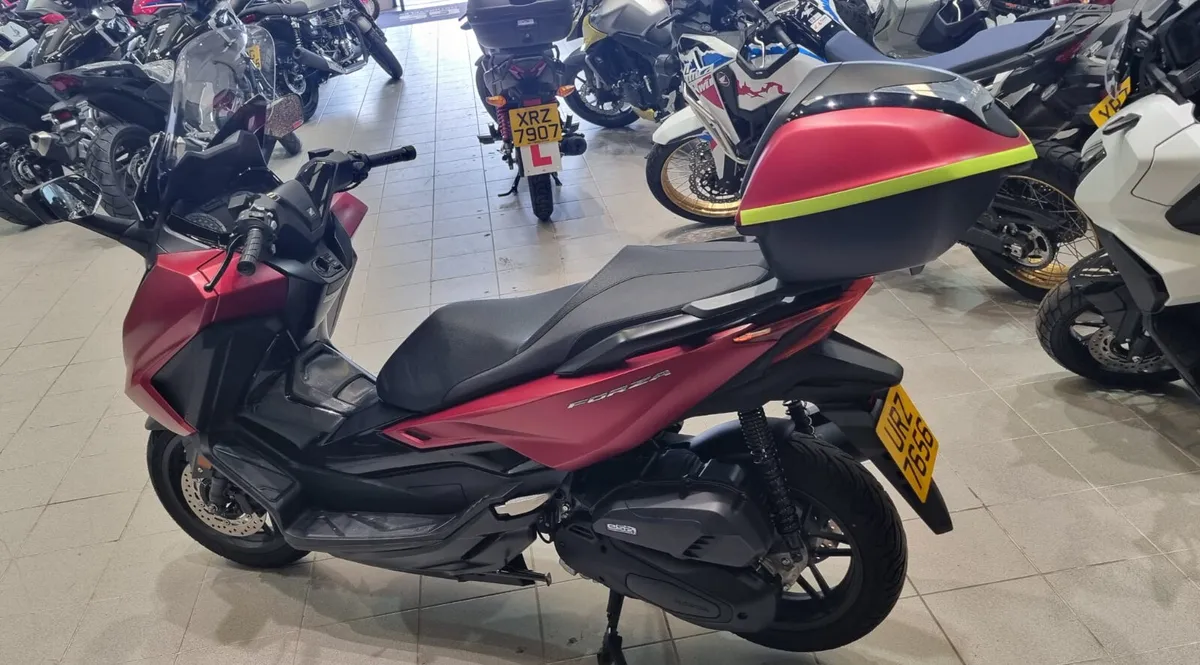 Honda NSS125 Forza - Image 4