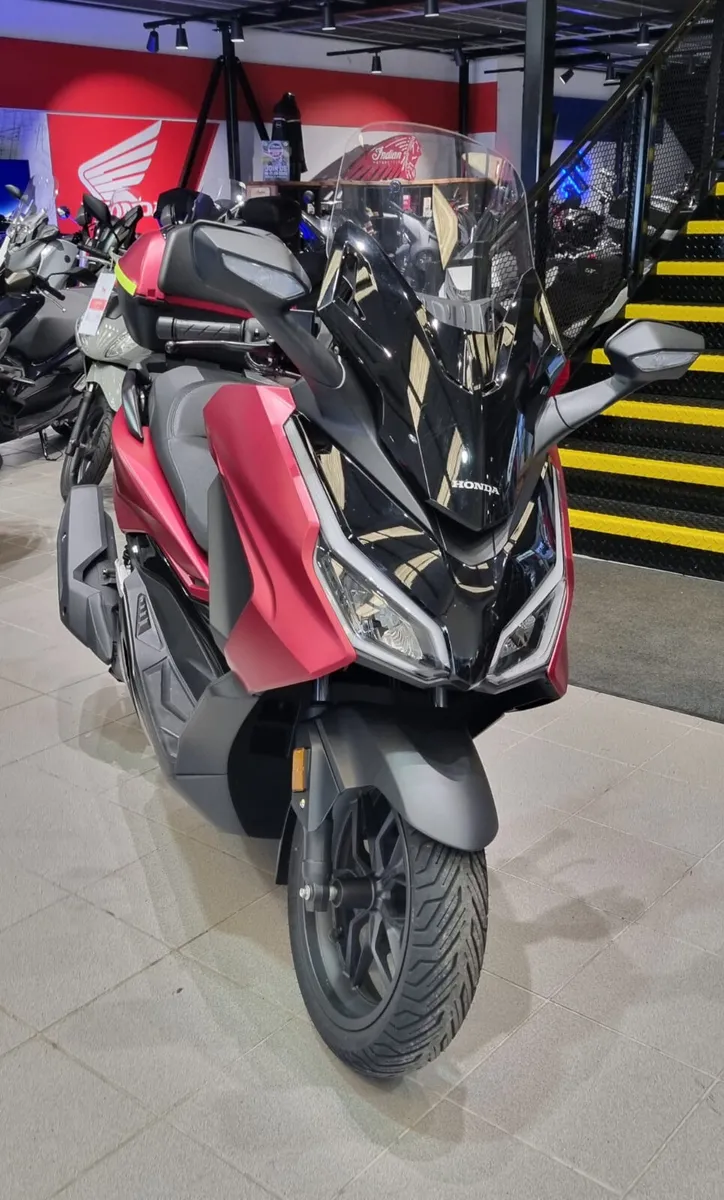 Honda NSS125 Forza - Image 2
