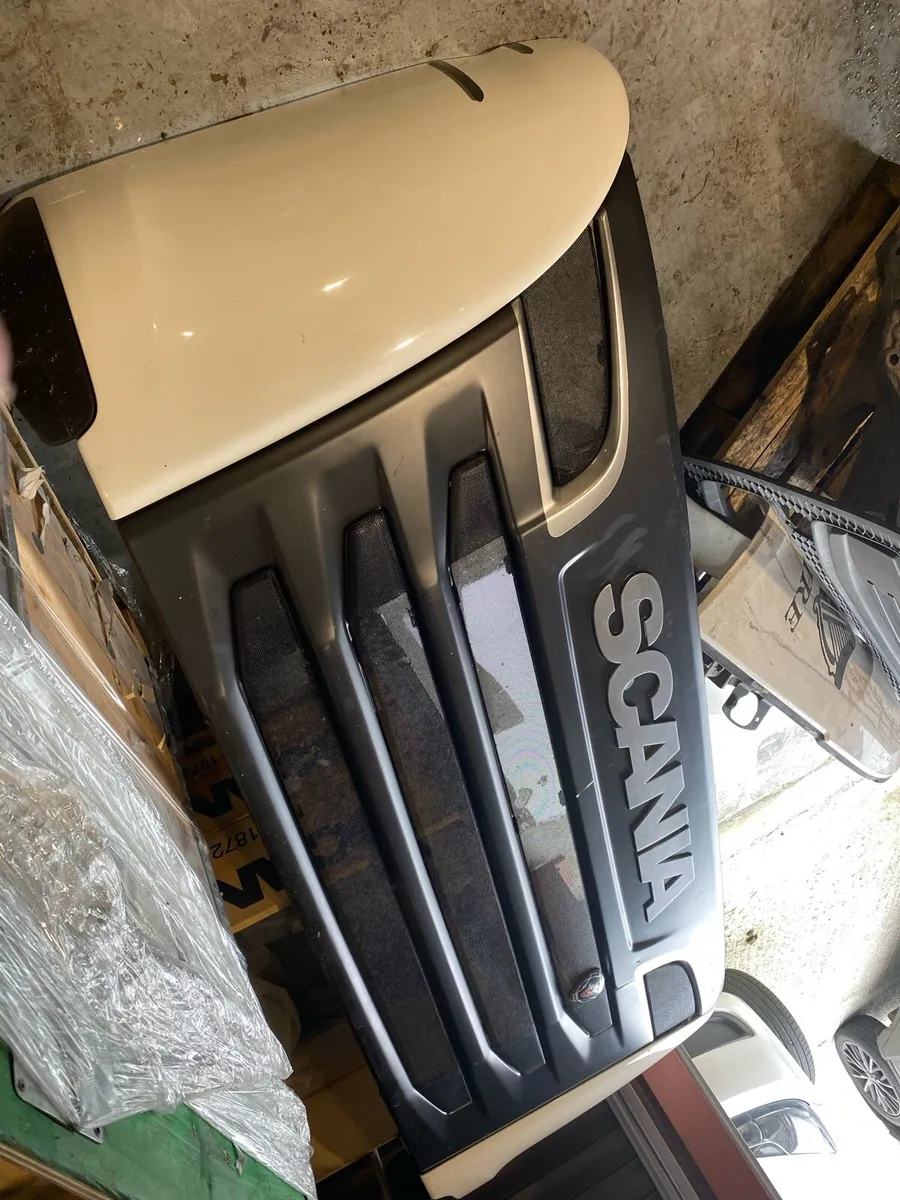 Grille - Image 1