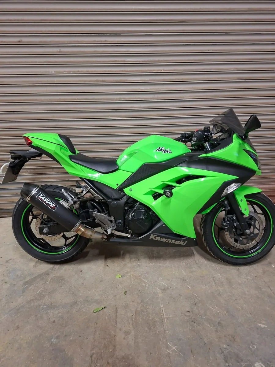 Kawasaki ninja 300 - Image 1