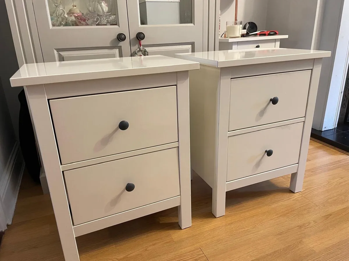 2 Bedside lockers - Image 1