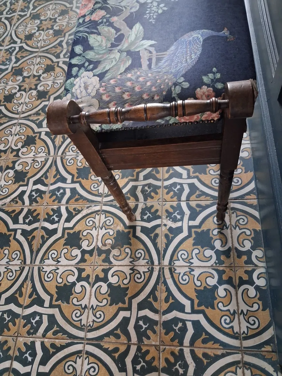 Antique piano stool upholstered in peacock fabric - Image 3