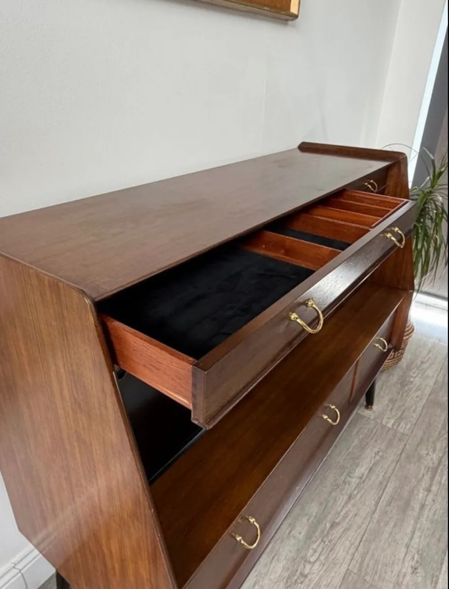 Mid Century GPlan Drinks Cabinet - Image 4