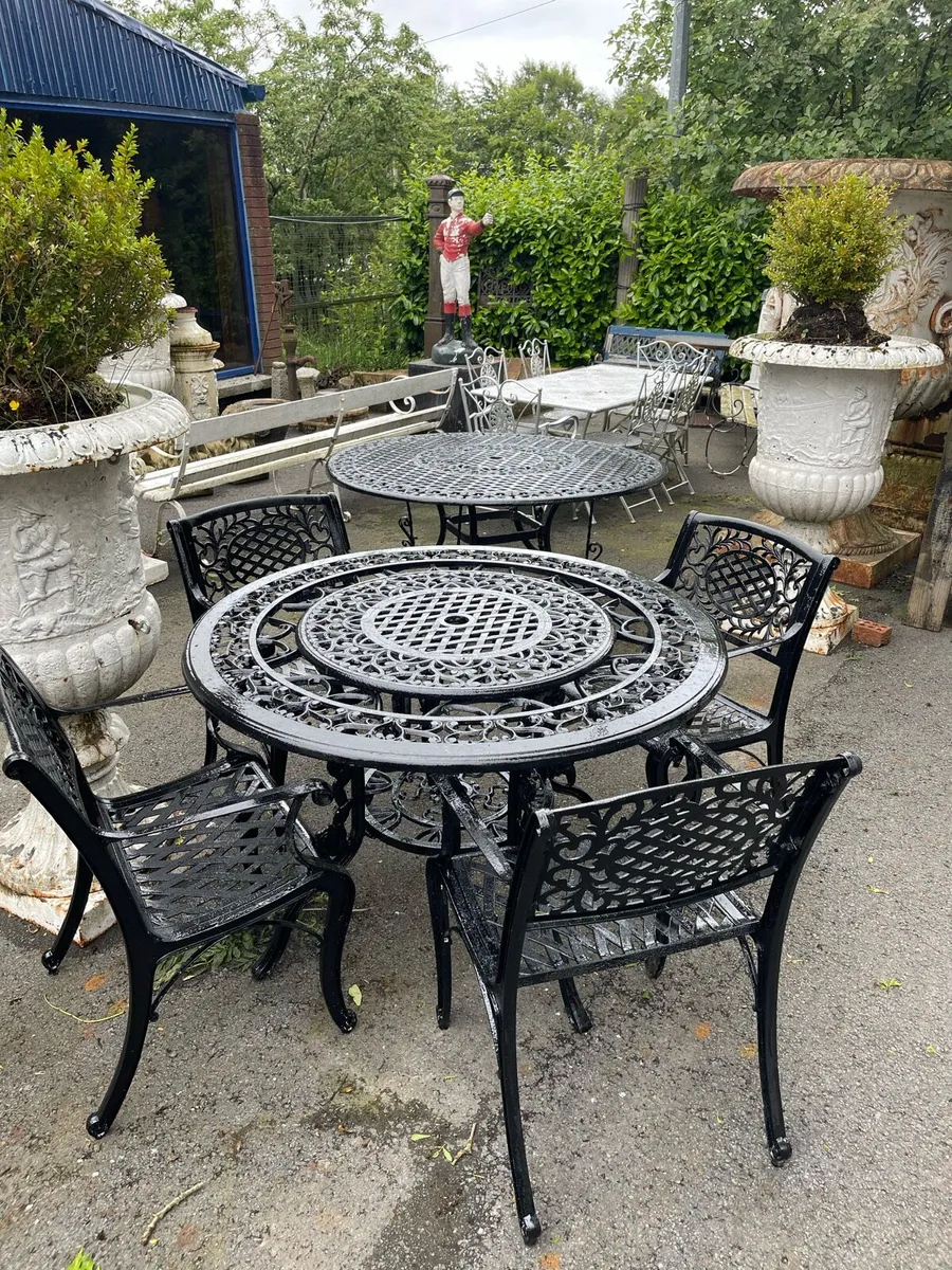 Garden table 4 chairs - Image 2