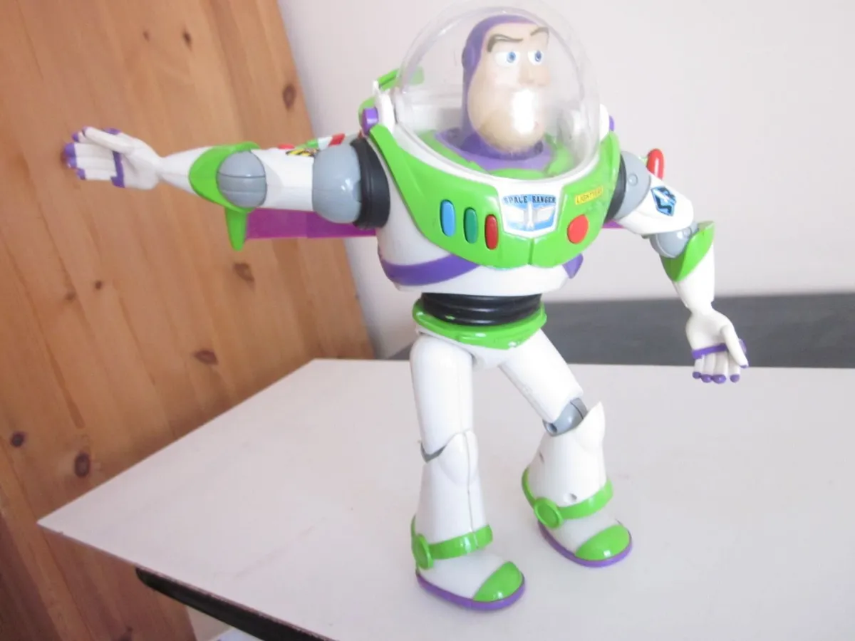 Disney/Pixar Buzz Lightyear Talking Toy - Image 4