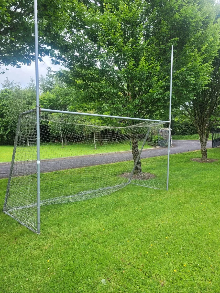 Goal posts