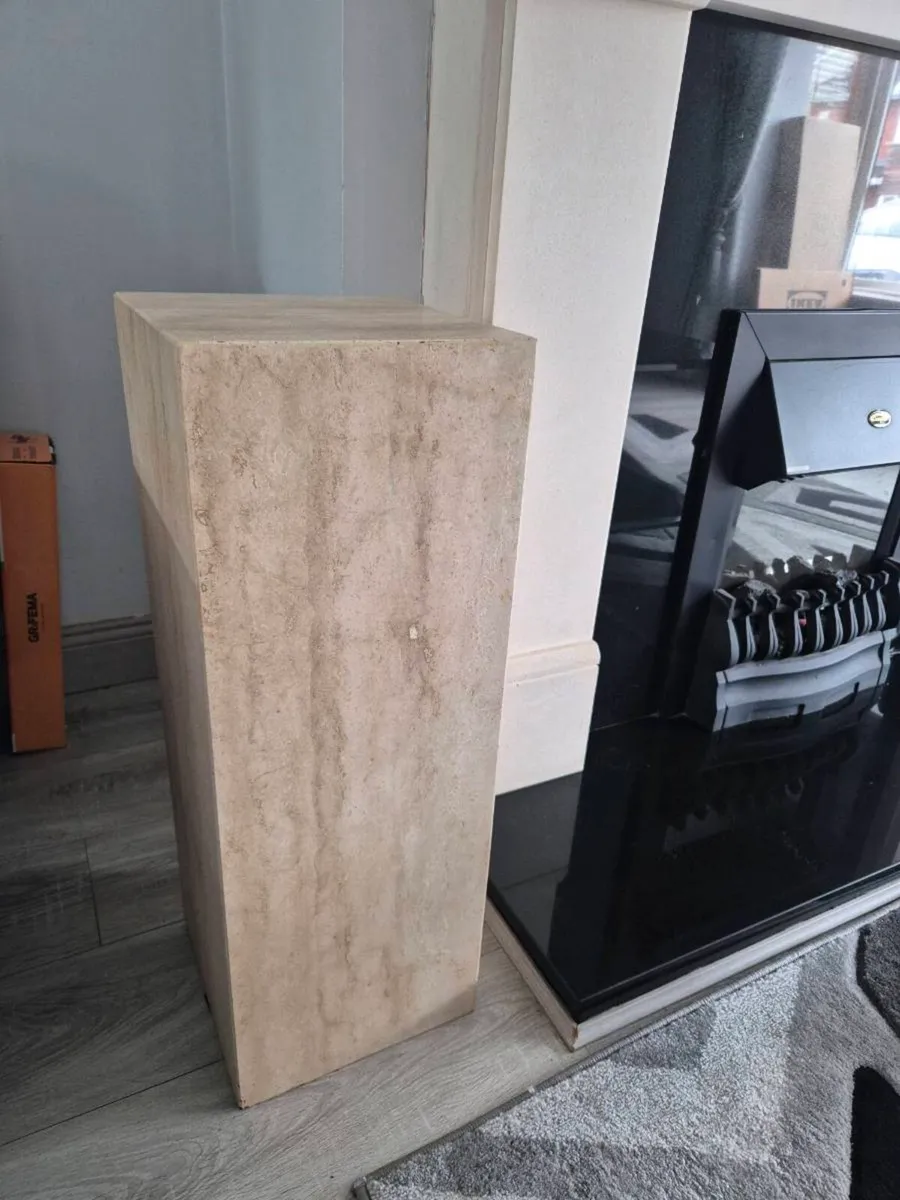 Marble Plinth - Image 1