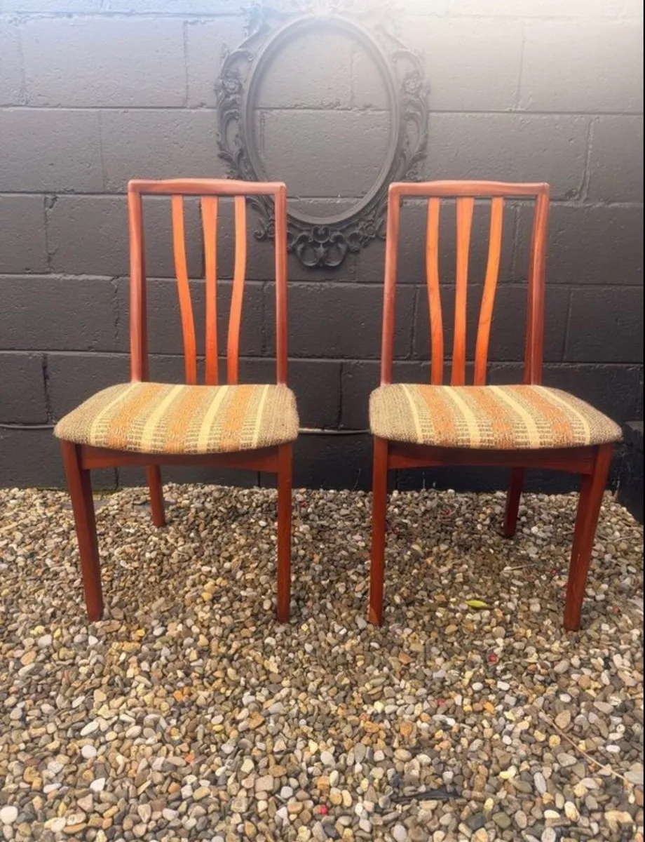 Mid Century Dining Chairs x 2 - Image 1