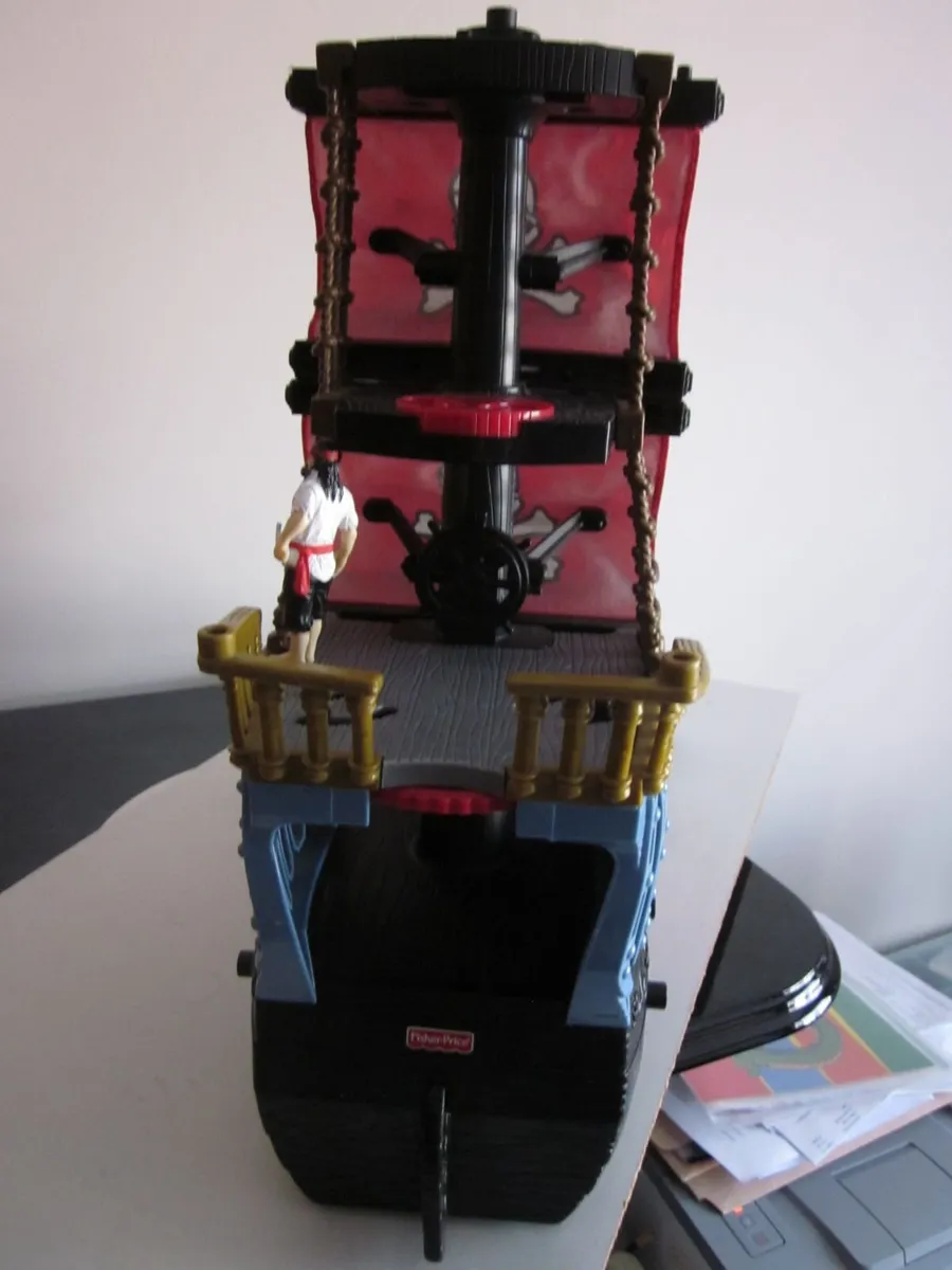 Fisher Price Imaginext Black/Red Pirate Ship 2006 - Image 4