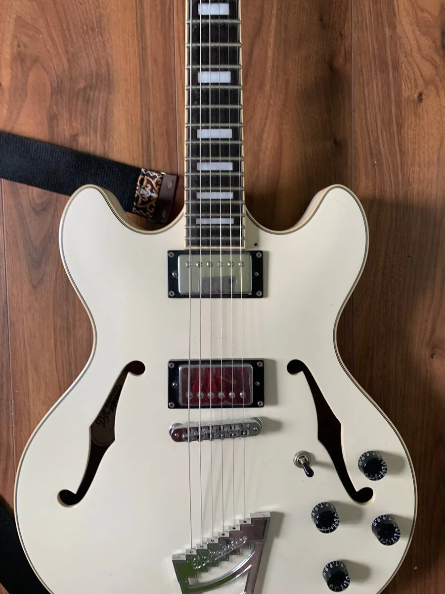 D’Angelico Premier DC Guitar - Image 2