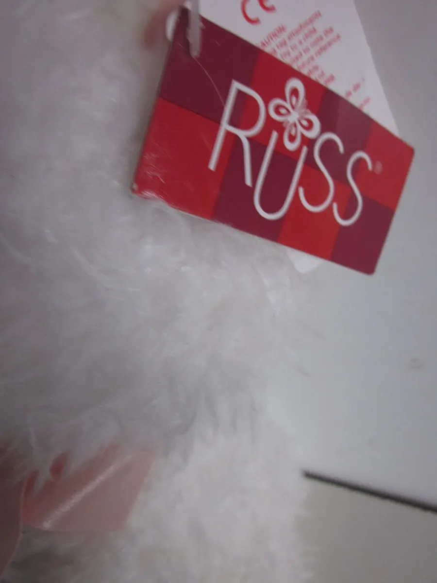 Russ Berrie Fuffi White Cat  soft toy - Image 3