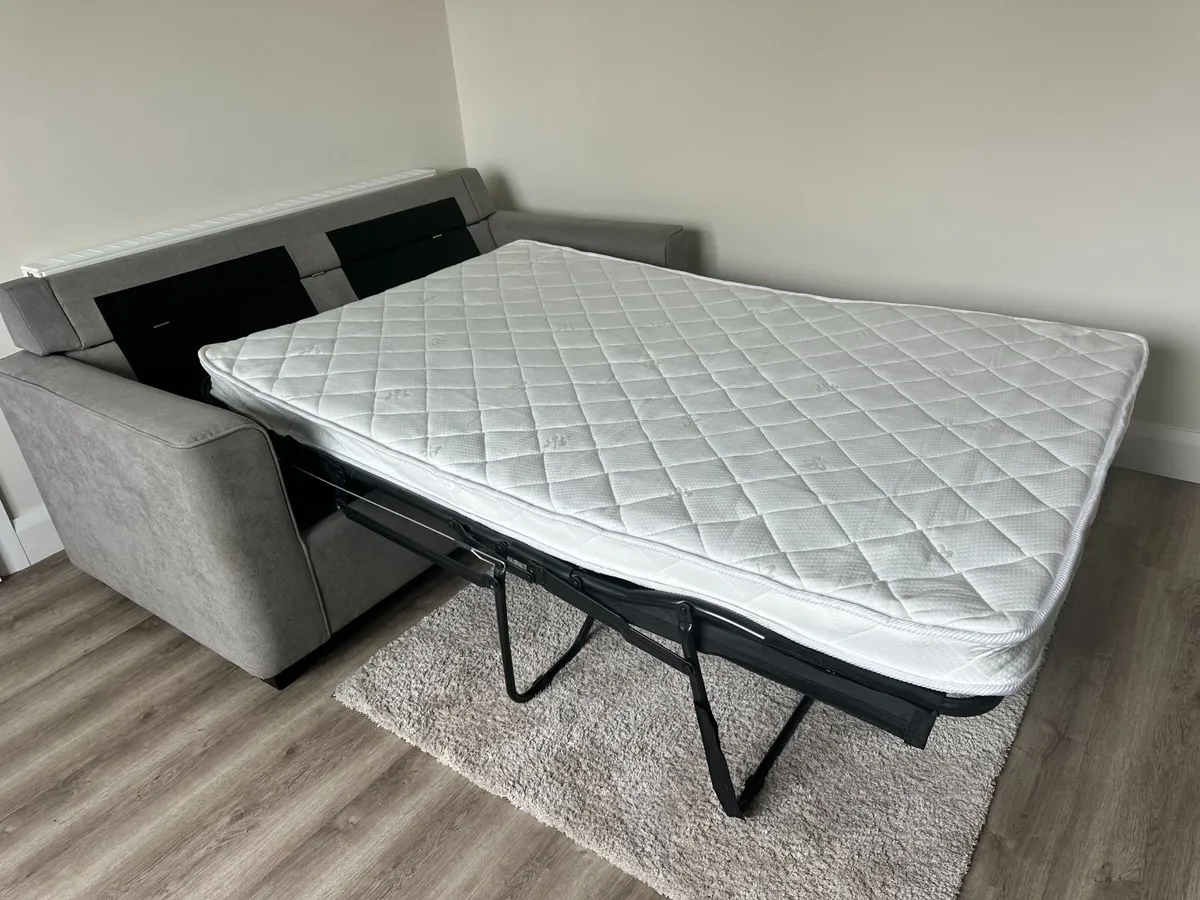 Premium Sofa Bed – Like New - Image 2